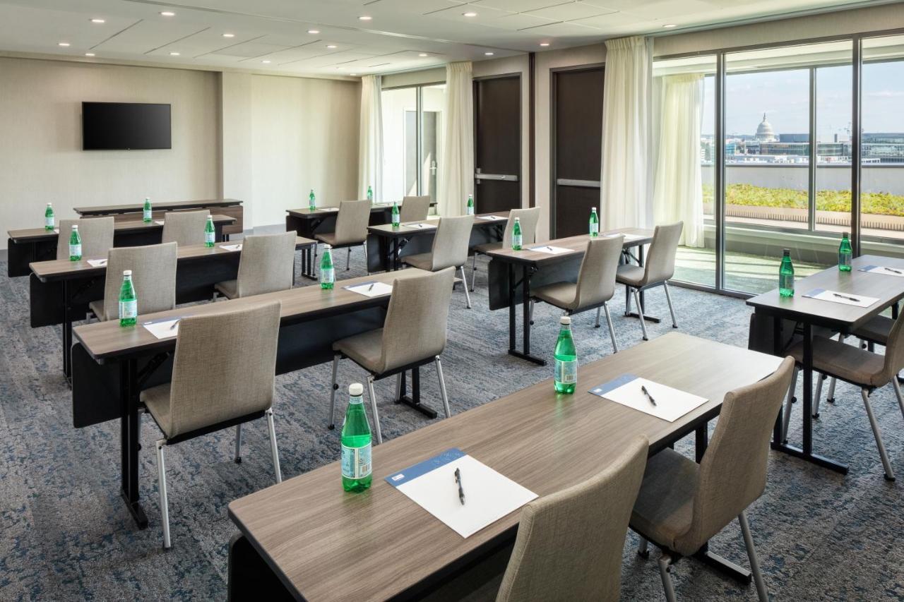 Holiday Inn Express Washington Dc Downtown By Ihg Exteriör bild